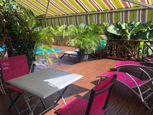 생프랑수아 Desir Tropical B&B 외부 사진